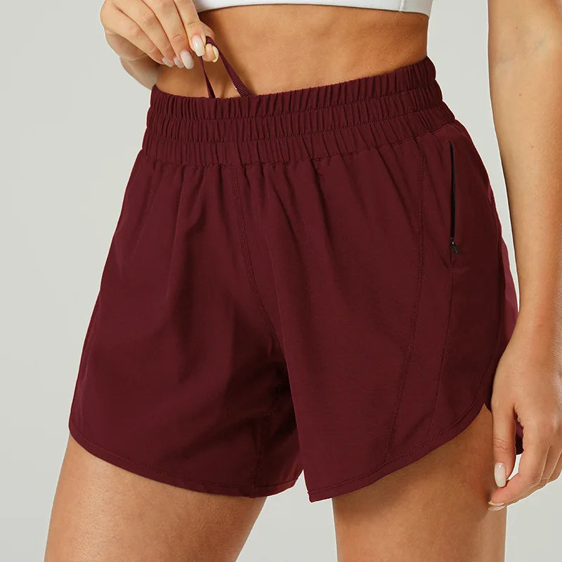 High-Waisted Yoga Shorts | Loose Fit | Side Pockets | Perfect for Workout